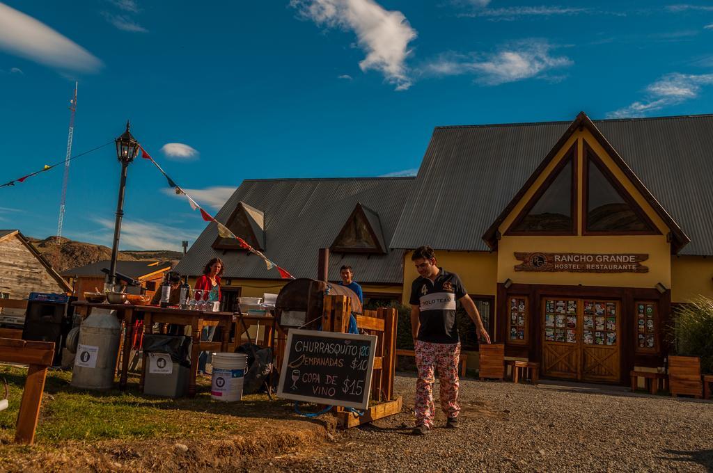 Rancho Grande Hostel El Chalten Dış mekan fotoğraf